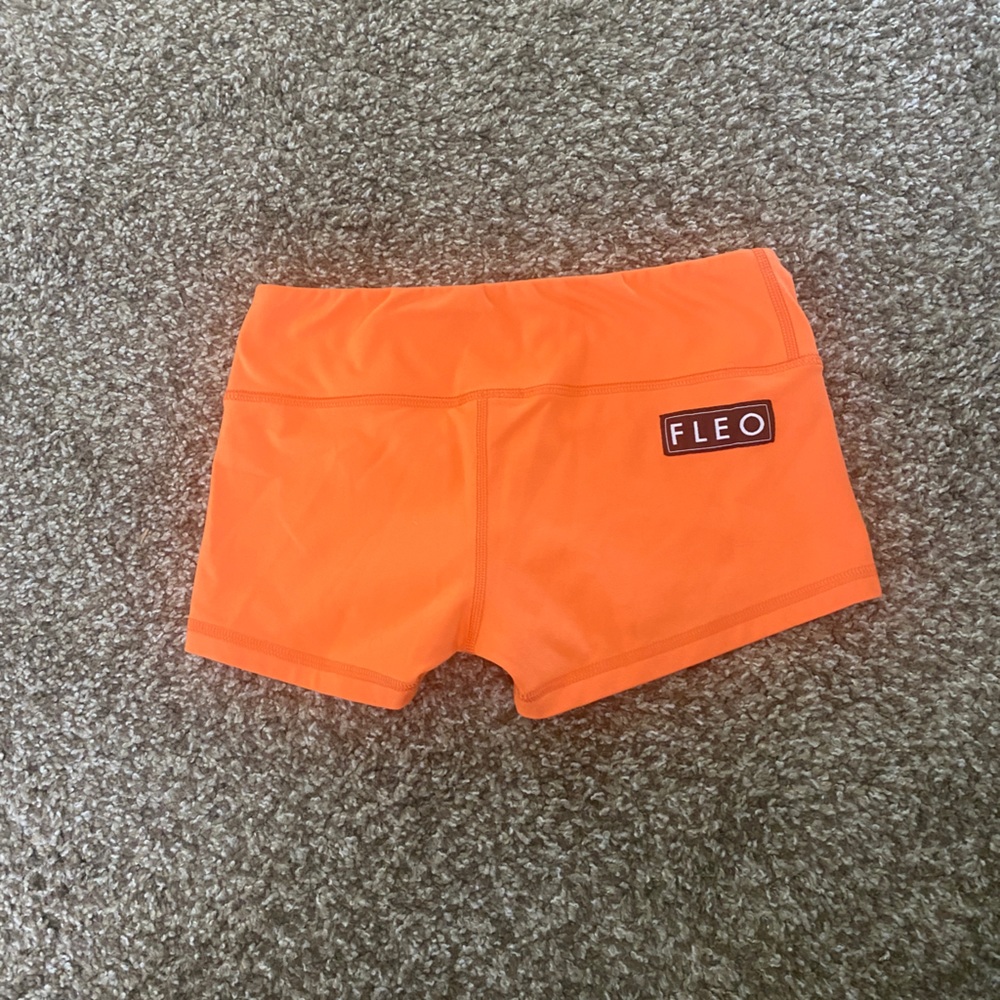 Orange FLEO originals